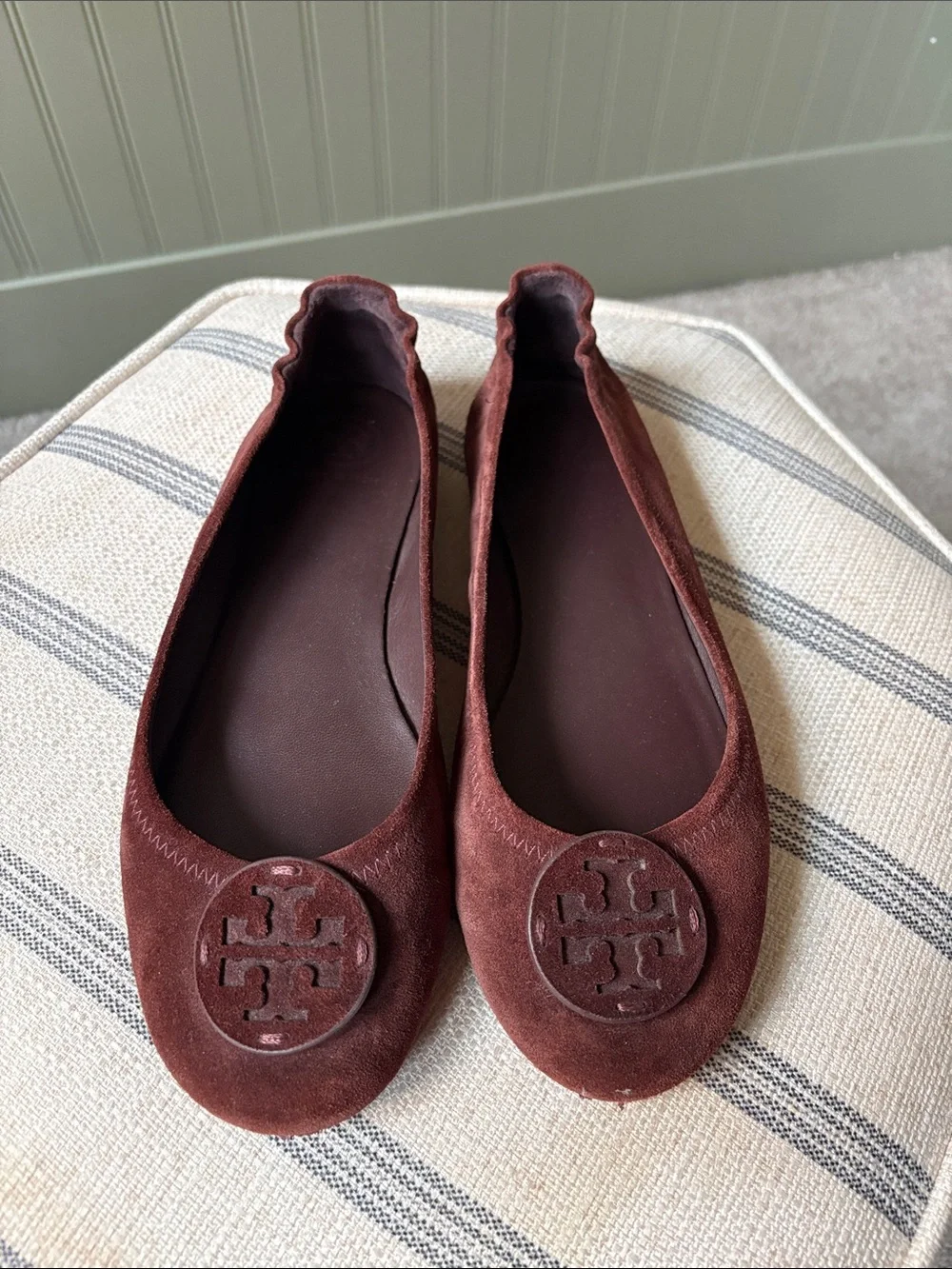 Tory Burch Burgundy Suede Reva Ballet Flats - Picture 1 of 4